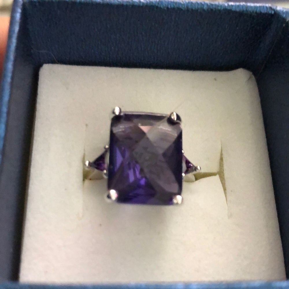 Purple stone ring